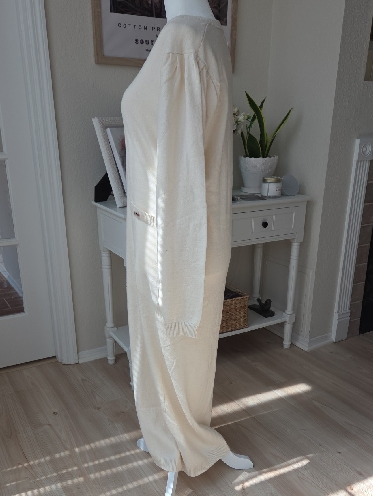 A Putnum Enza Washable Cashmere Dress Nwt — image 3 of 8